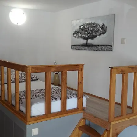 Tomas Apartment *