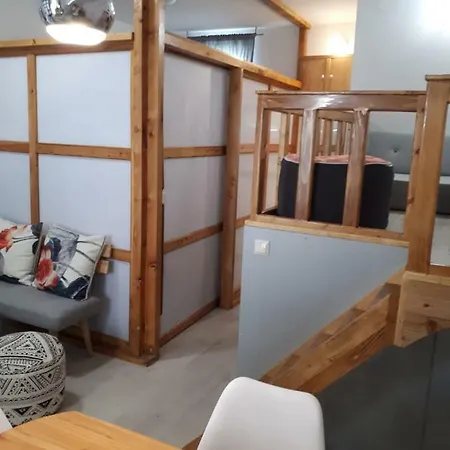 Tomas Apartment *